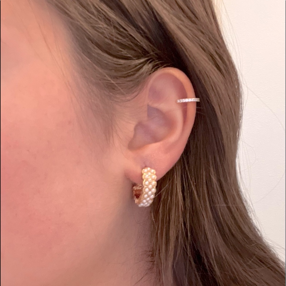 pearl and good hoops for $5!